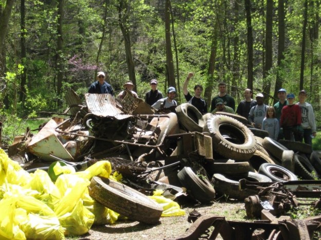 Volunteers make a difference during a stream clean-up at Holmes Run Stream Valley Park. 
