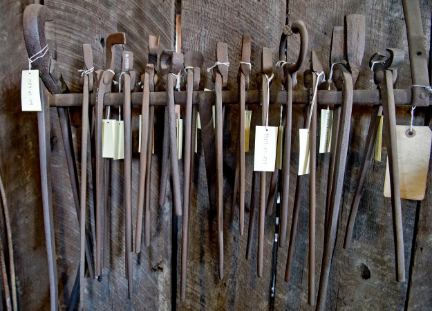 Frying-Pan-Blacksmith-3-Tools